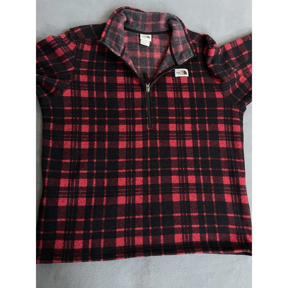 The North Face Men's XL Red Black Buffalo Plaid Fleece Quarter Zip Pullover